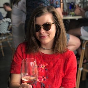 Meet your Posher, Hannah